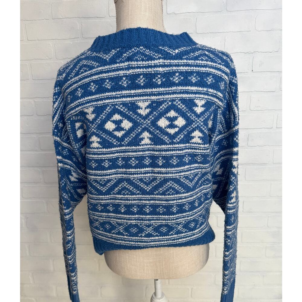 American Eagle Fairisle Snowdrift Blue White Crew Neck Soft Sweater sz M - Picture 3 of 6